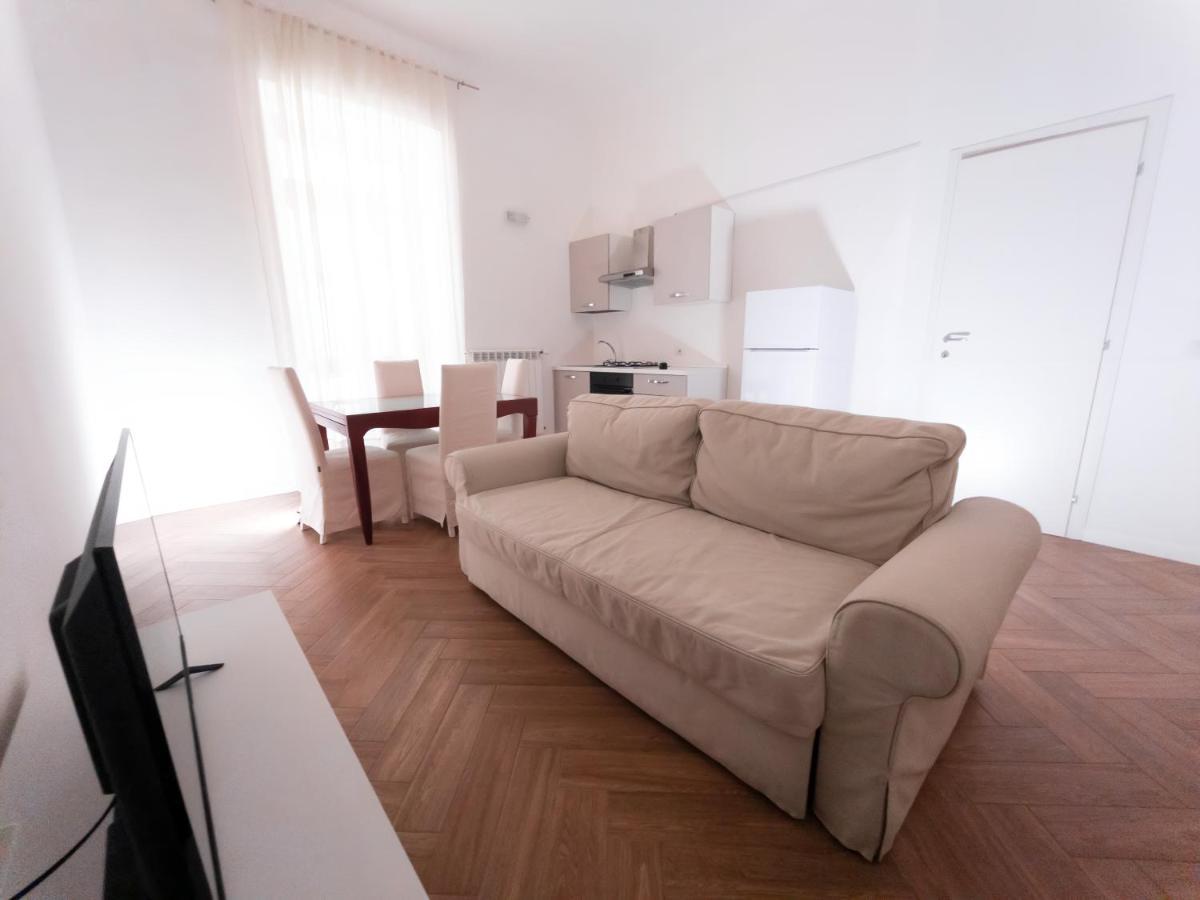 Ferienwohnung Luxury Bnb Pisacane Bari Exterior foto